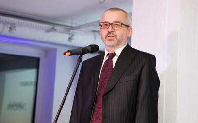 Marcin Dyl, prezes IZFiA