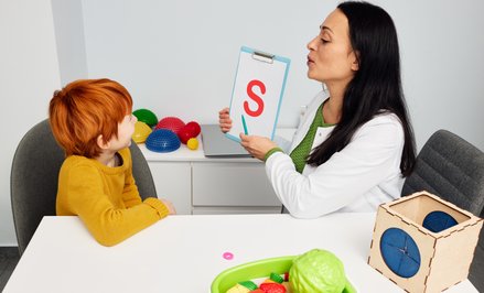 Ministerstwo Zdrowia chce objąć zawód logopedy ustawą o niektórych zawodach medycznych