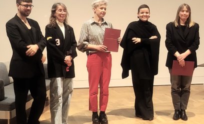 Twórcy wystawy w Pawilonie Polskim na Biennale Sztuki w Wenecji 2026 odbierają nominacje w Zachęcie