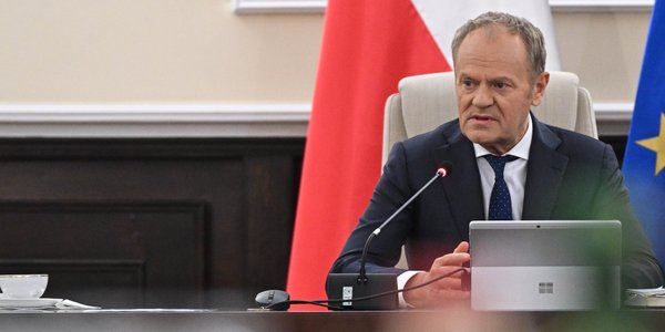 Rząd ogłosił „radykalną” obniżkę VAT-u i akcyzy na paliwa. Są szczegóły