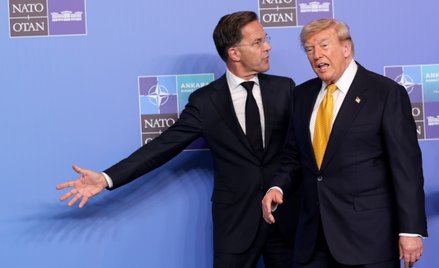 Wchodząc w swoją tradycyjną już rolę, sekretarz generalny paktu Mark Rutte uciekł do pochlebstw, aby