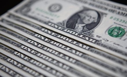 Dolar w opresji