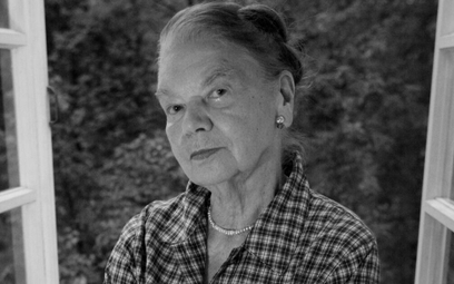 Julia Hartwig, (1921–2017)