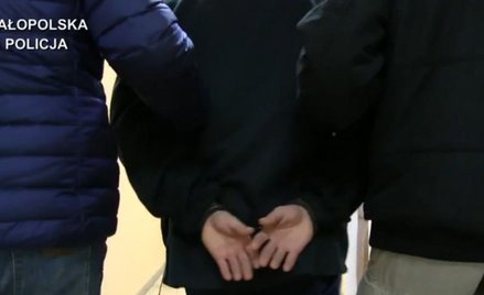 Konwojent sfingował napad