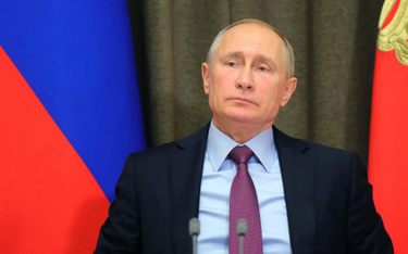 Putin: rosyjski biznes musi być gotowy do przestawienia się na produkcję wojenną