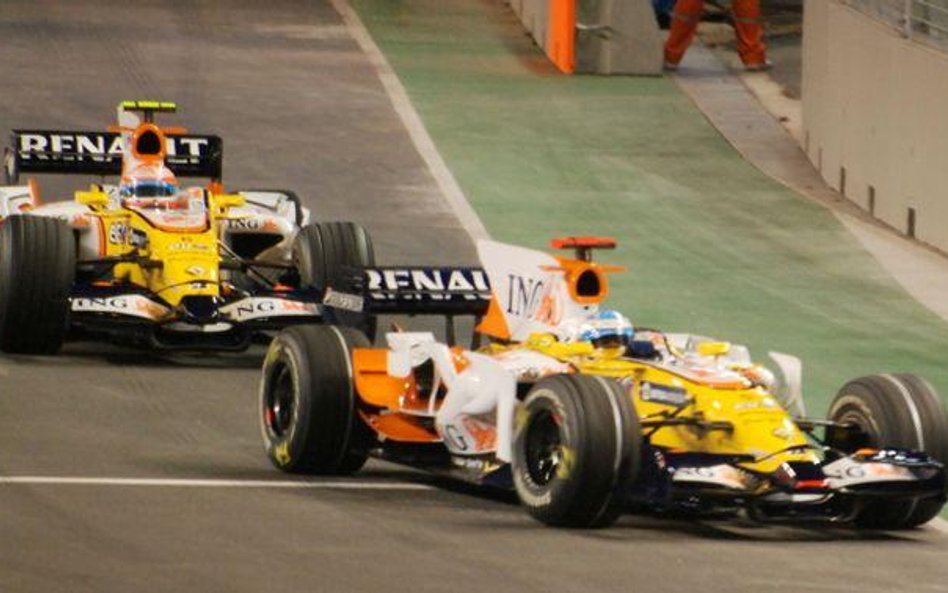 Bolidy Renault w Grand Prix Singapuru