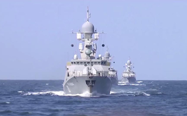 Rosyjskie okręty na Morzu Kaspijskim