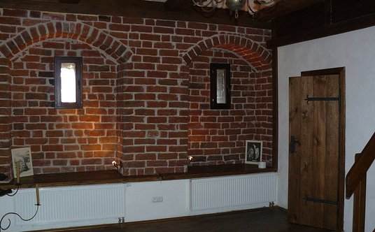 Wnętrza jednej z sal w Bramie Garncarskiej.