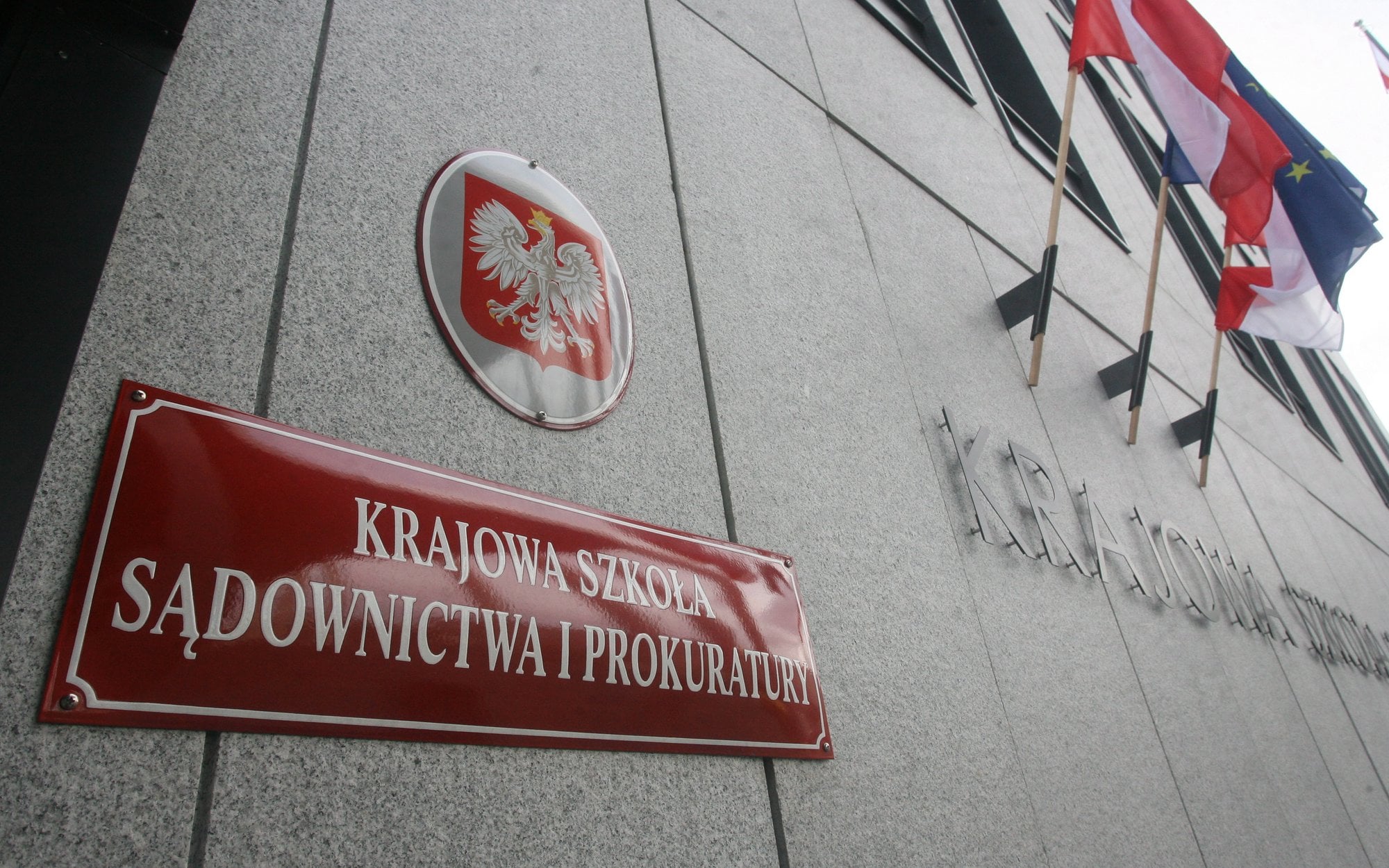 Aplikanci KSSiP z trzecią szansą. Prezydent Karol Nawrocki podpisał ustawę