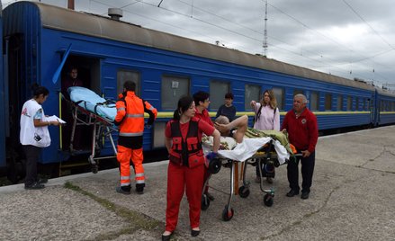 Lwów. Przyjazd rannych z obwodu donieckiego