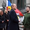 Po Kijowie (na zdjęciu Donald Tusk i Wołodymyr Zełenski) celami kolejnych wizyt zagranicznych polski