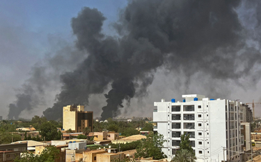 Walki pomiędzy puczystami z RSF a sudańską juntą wojskową zaczęły się 15 kwietnia. Doprowadziły do p