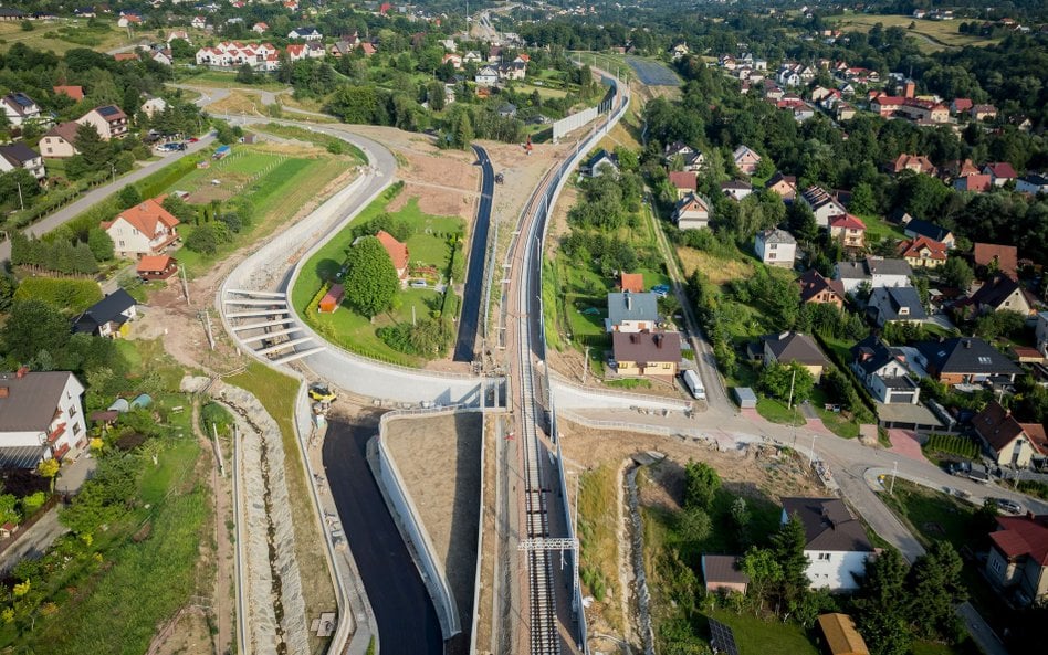 Rząd podsumował wydatki z KPO, transport dostał co dziewiątą złotówkę