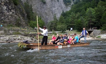 Skarbówka chce na wszystko paragon - Przemysław Wojtasik o kasach fiskalnych u flisaków