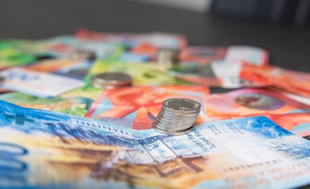 Frankowe koszty gwałtownie spadają. To prawdziwy koniec sagi?