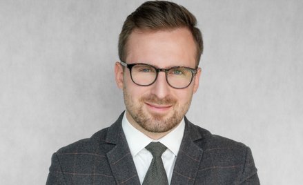 Adam Nuckowski prawnik, Michael/Strom Dom Maklerski