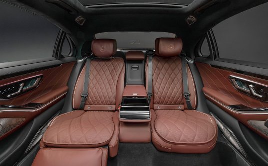 Mercedes klasy S rok modelowy 2025