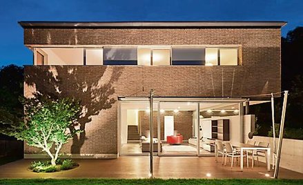 Wynajmujący musi rozpoznać moment powstania obowiązku podatkowego w VAT oraz termin wystawiania fakt