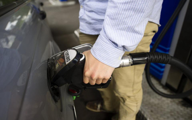 Analitycy: koniec spadków cen na stacjach benzynowych