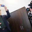 Janusz Palikot pali kadzidełko