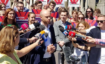 Śpiewak podpisał Warszawską Kartę LGBT+. "Tęcza wróci"