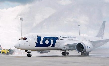 LOT nie wystąpił jeszcze o pomoc państwa