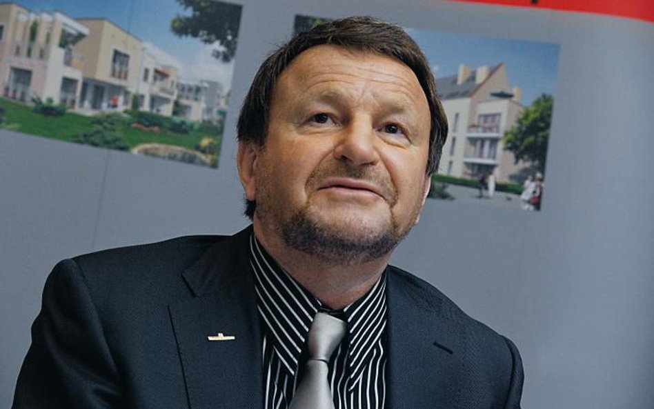 Kontrolowana przez Józefa Wojciechowskiego spółka od 2012 r. zacznie zarabiać na wynajmie powierzchn