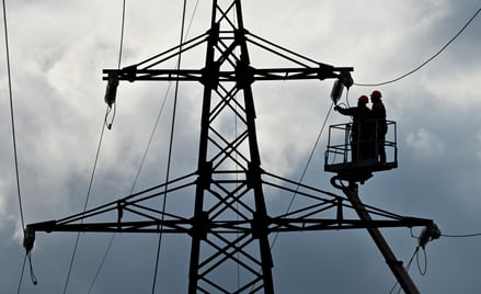 Ukraina po raz pierwszy zaimportowała prąd z UE. W Kijowie brakuje mocy