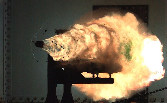 Największe mocarstwa prowadzą testy nad różnymi rodzajami broni kinetycznej, także amerykańska maryn