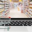 VAT: czy sklep internetowy musi ewidencjonować wysłane towary do klientów na kasie fiskalnej