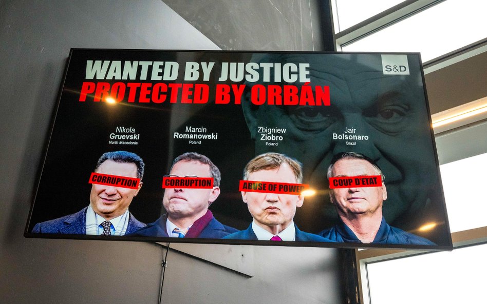 Janusz Lewandowski: Zbigniew Ziobro z Viktorem Orbánem niszczą tysiącletnie braterstwo Polski i Węgier