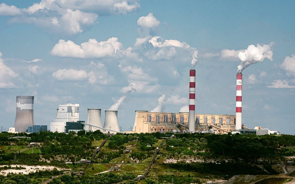 Presja na obniżki cen energii będzie rosła. Tymczasem potencjał dalszych spadków notowań na TGE powo