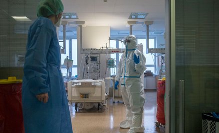 Epidemia: 8099 nowych zakażeń. Tylko na Mazowszu ponad 1300