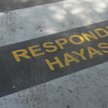 Hiszpania: Znak ostrzegający przed używaniem telefonu komórkowego w czasie przechodzenia przez ulice