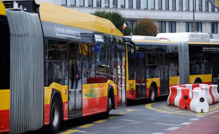 Flota autobusów elektrycznych w Warszawie zwiększy się o ponad 100 proc., do 450 pojazdów