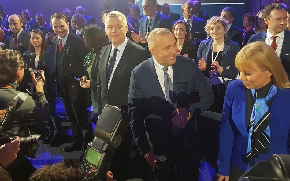 Sikorski i Bieńkowska na Radzie Krajowej PO