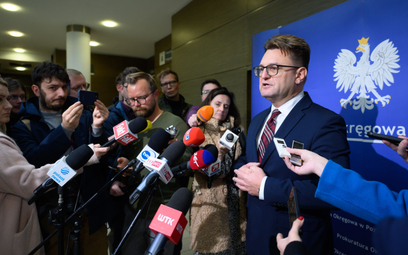 Prokurator Łukasz Wawrzyniak podał nowe informacje dotyczące mężczyzny zatrzymanego w związku z zabó