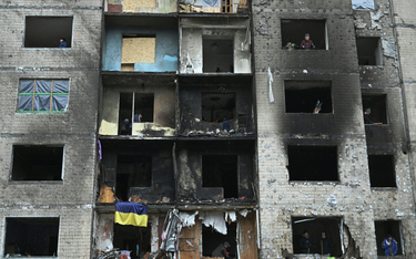 Budynek z Kijowie po rosyjskim ataku 5 stycznia 2024 r.