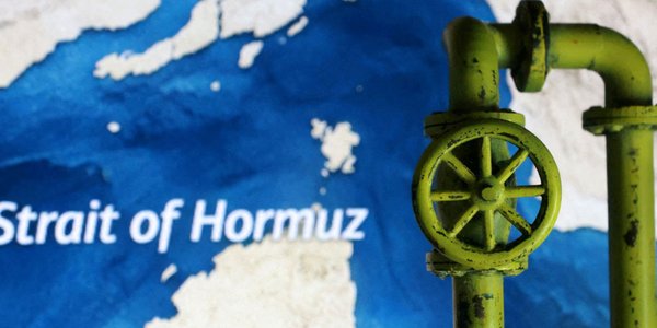 The United Kingdom and its allies discussed sanctions against Iran. In the background, the blockade of Hormuz