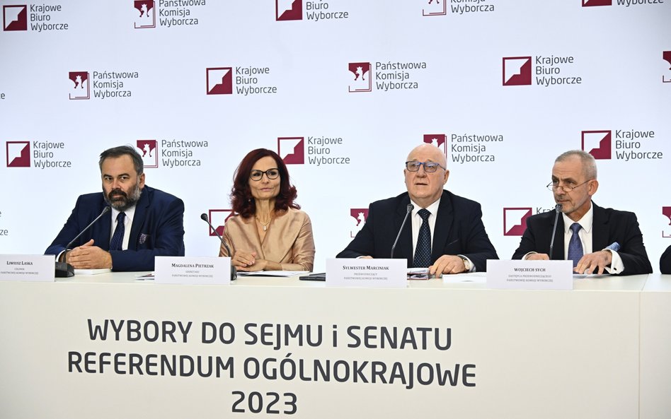 Konferencja prasowej Państwowej Komisji Wyborczej