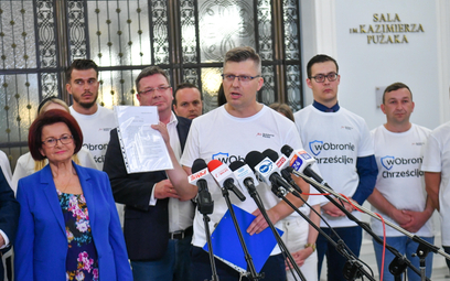 Fundacja FOR o projekcie partii Ziobry: to atak na prawo do krytyki Kościoła