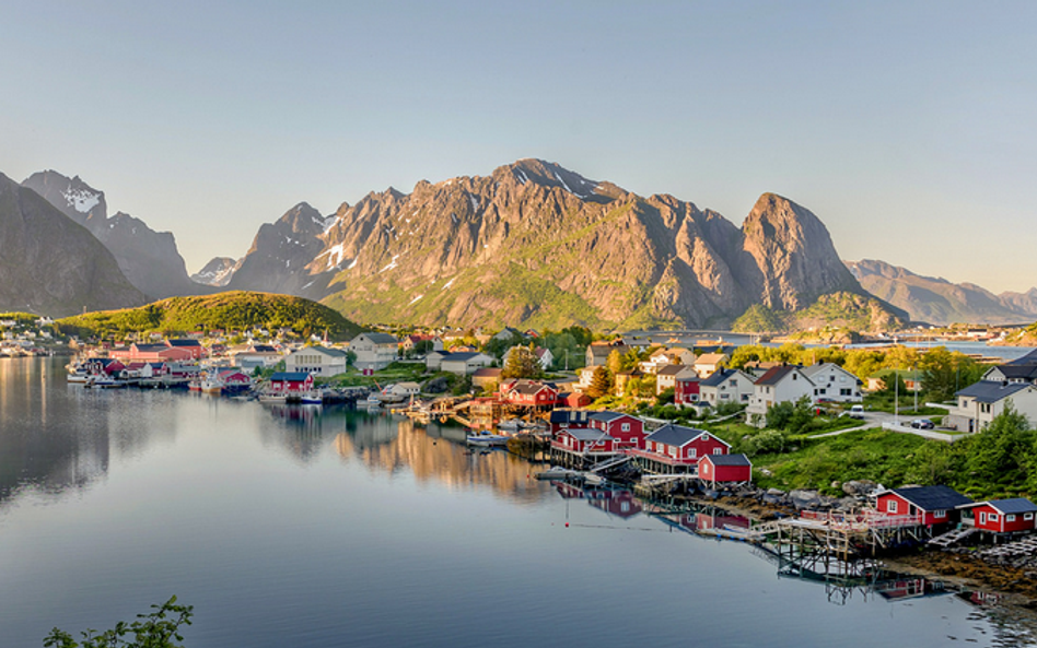 19. Reine, Norwegia