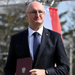 Wiceszefowi MSZ Piotrowi Wawrzkowi (na zdjęciu) trzeba uchylić poselski immunitet, by móc postawić z