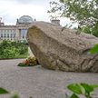 Tymczasowy pomnik poświęcony polskim ofiarom nazizmu odsłonięty w 2025 r. w Berlinie