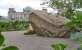 Tymczasowy pomnik poświęcony polskim ofiarom nazizmu odsłonięty w 2025 r. w Berlinie