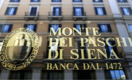 Włoski rząd stracił na ratowaniu banku