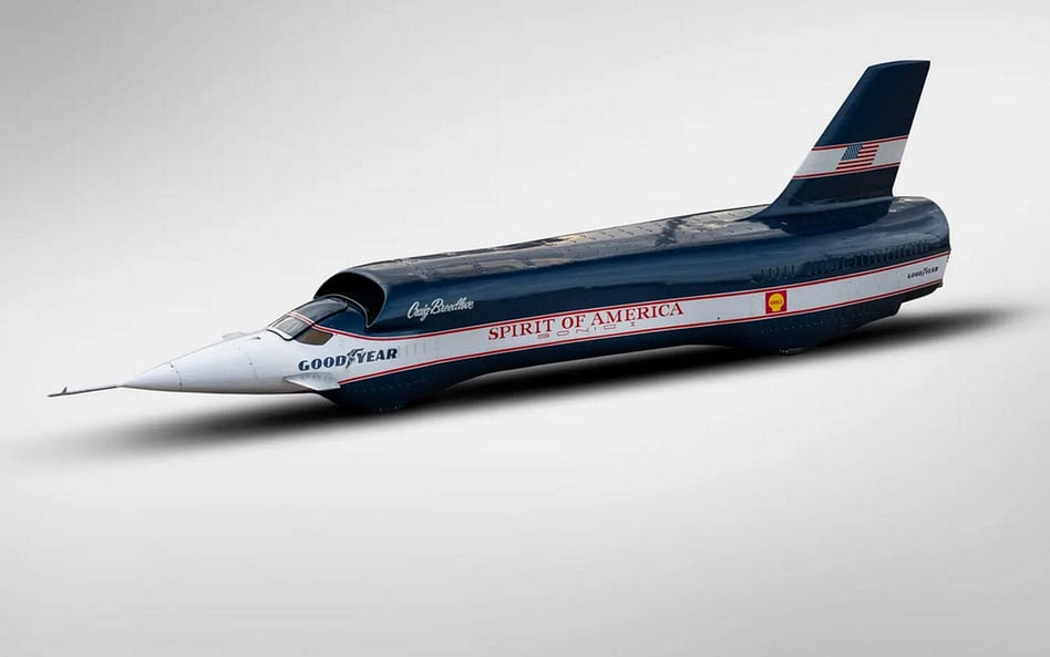 Spirit of America Sonic I osiągną prędkość 600,601 mil na godzinę (966,571 km/h)