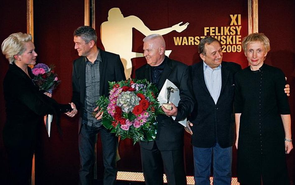 Laureaci Feliksów 2009 podczas wczorajszej gali rozdania tej prestiżowej nagrody teatralnej