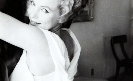 Aukcja fotografii Miltona H. Greene'a z kolekcji FOZZ