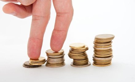 Płace zaczęły rosnąć szybciej niż gospodarka